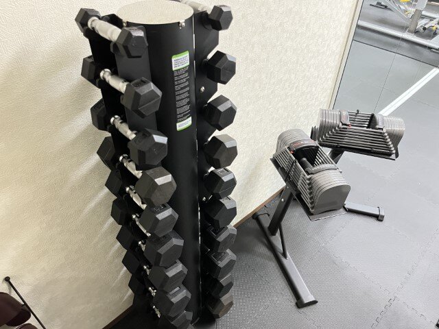 http://新宿2号店の固定式ダンベル